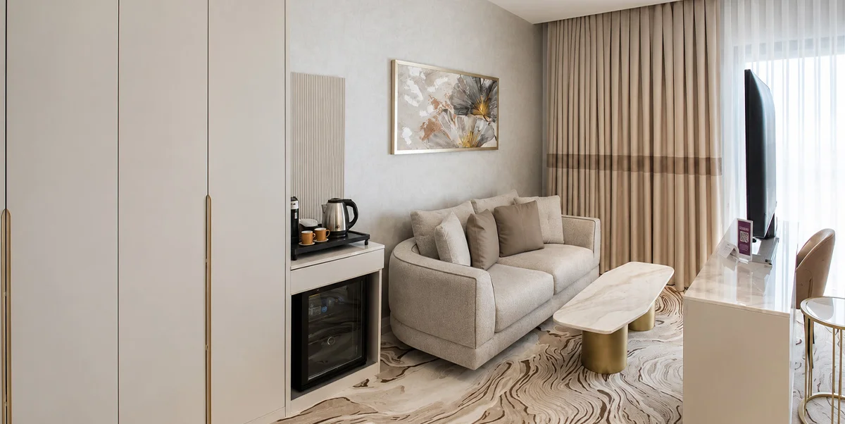 SUPERIOR ROOM – KING BED WITH BALCONY & SEA VIEW