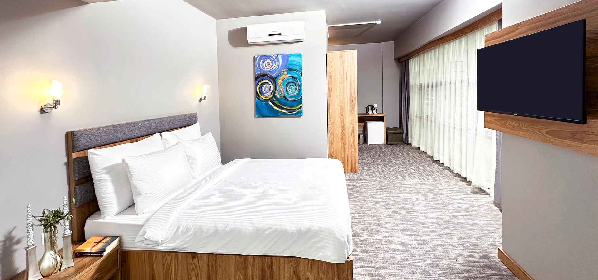 SUPERIOR ROOM WITH KING SIZE BED, TERRACE