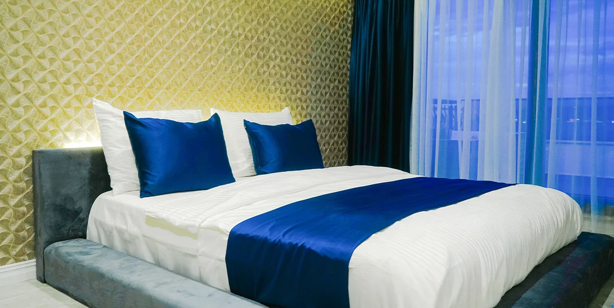 EXECUTIVE SUITE WITH KING SIZE BED, SEA VIEW