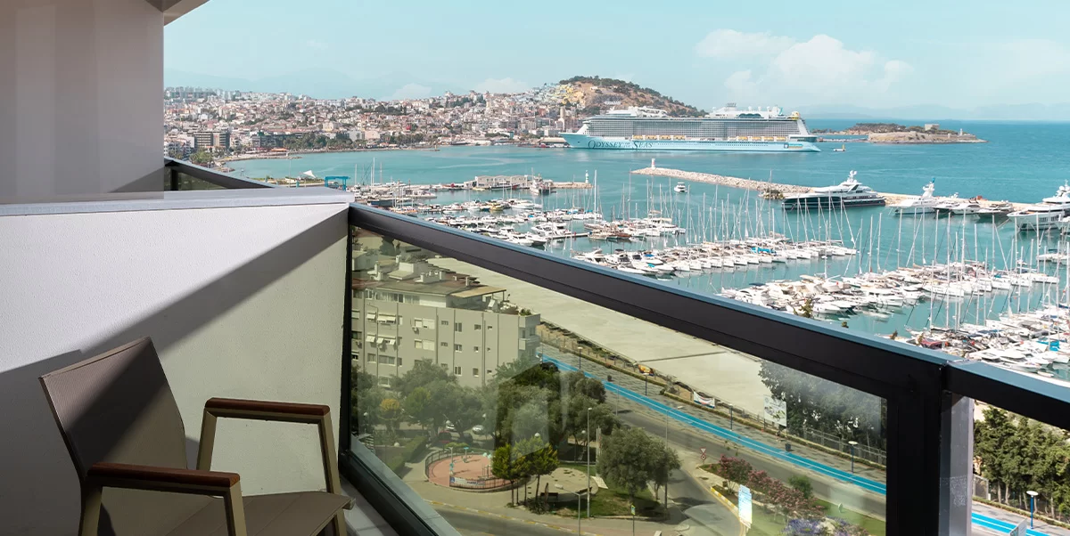 TRENDY ROOM WITH QUEEN SİZE BED, SEA VİEW