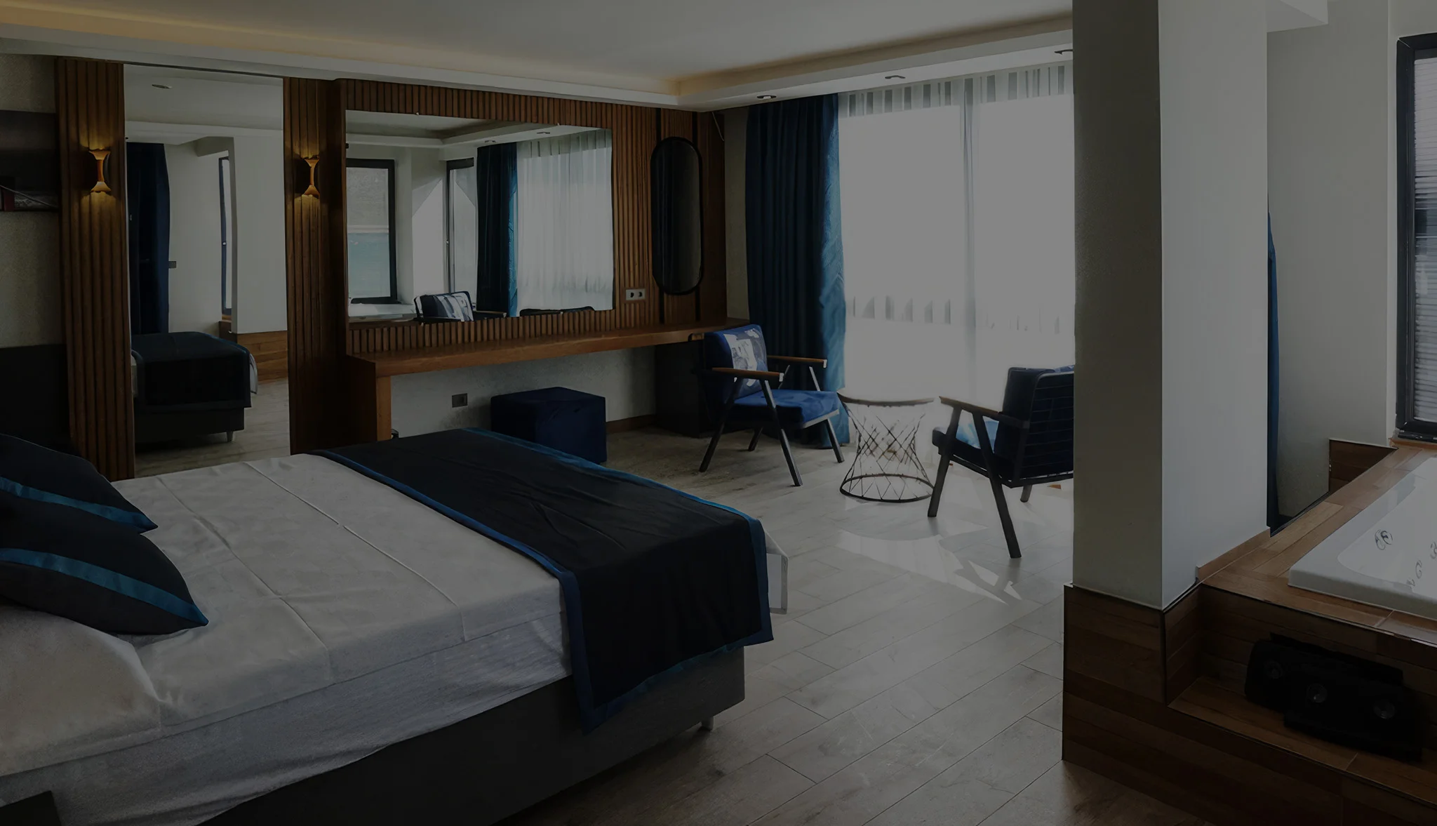 PREMIUM ROOM WITH KING SIZE BED, SEA VIEW